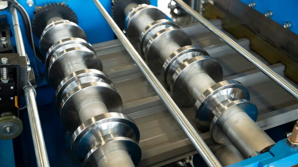 roll forming machine